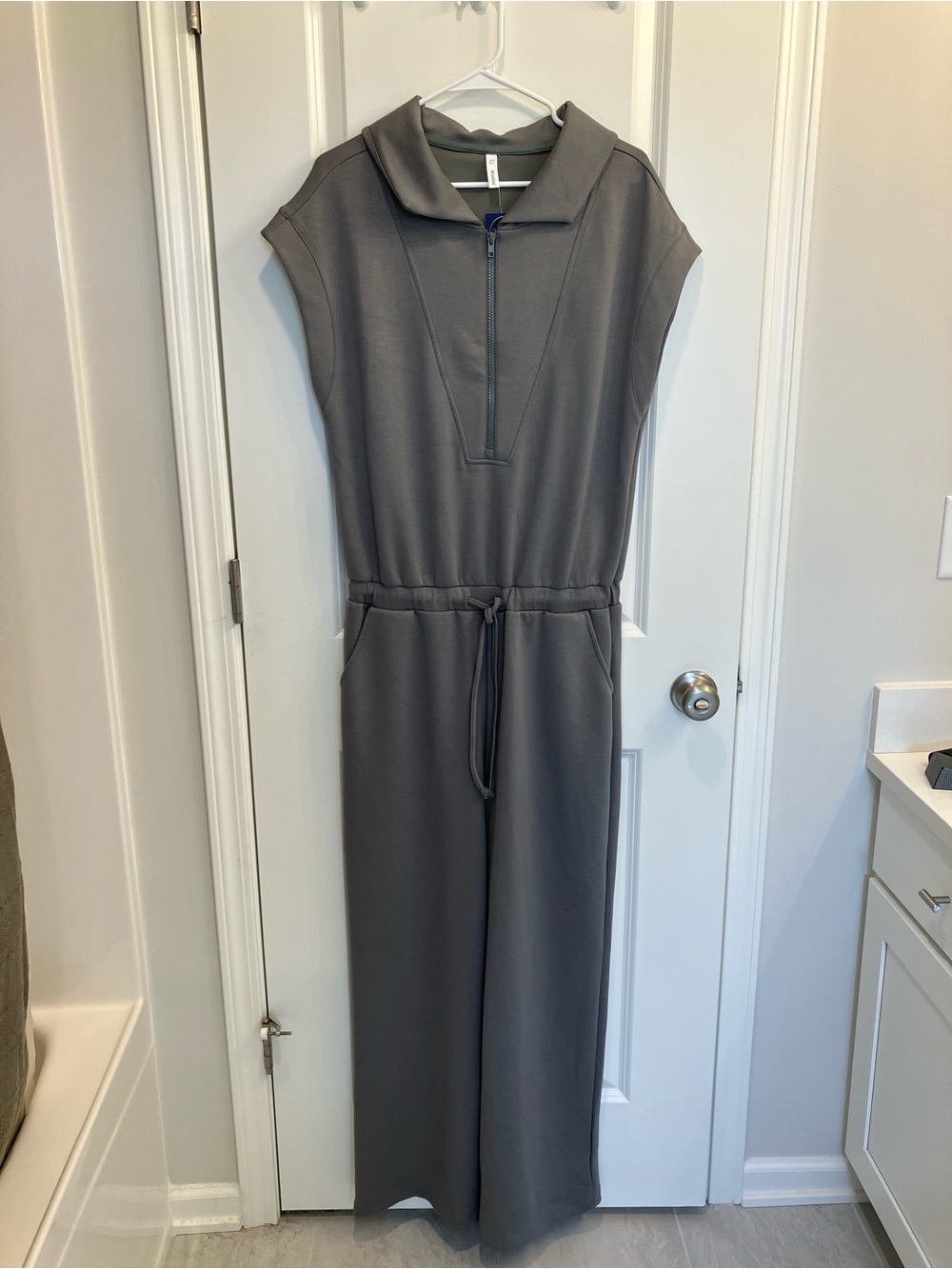 Wishlist Scuba Half Zip Jumpsuit Gray size L
